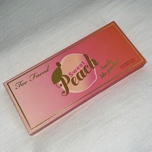 Too Faced - Sweet Peach Eyeshadow Palette